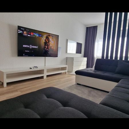 2 Bedroom Cityview Apartment Ps5-Qled Tv-Parking 켐니츠 외부 사진