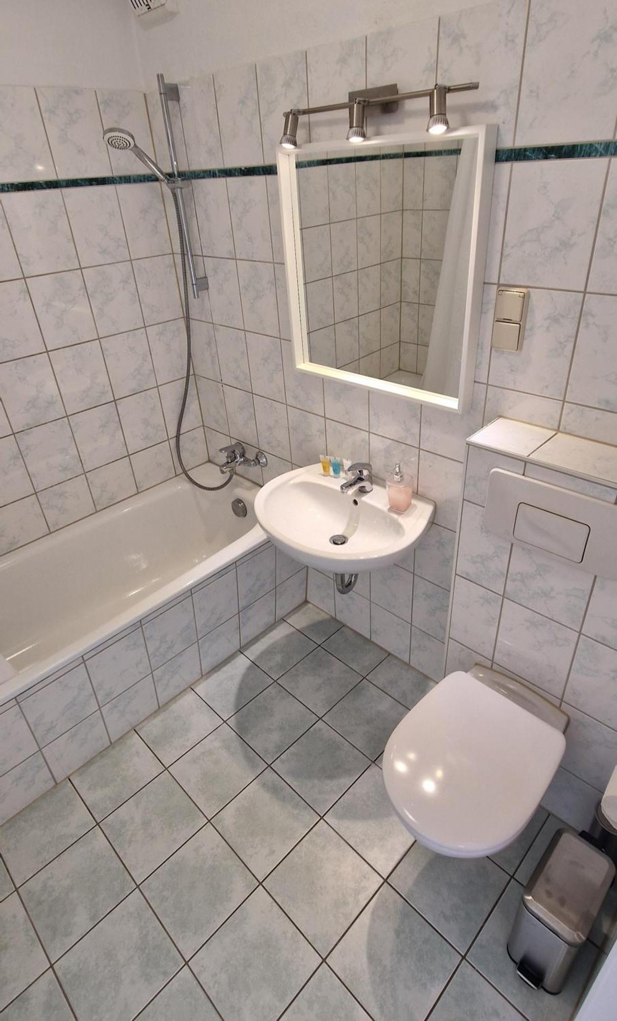 2 Bedroom Cityview Apartment Ps5-Qled Tv-Parking 켐니츠 외부 사진